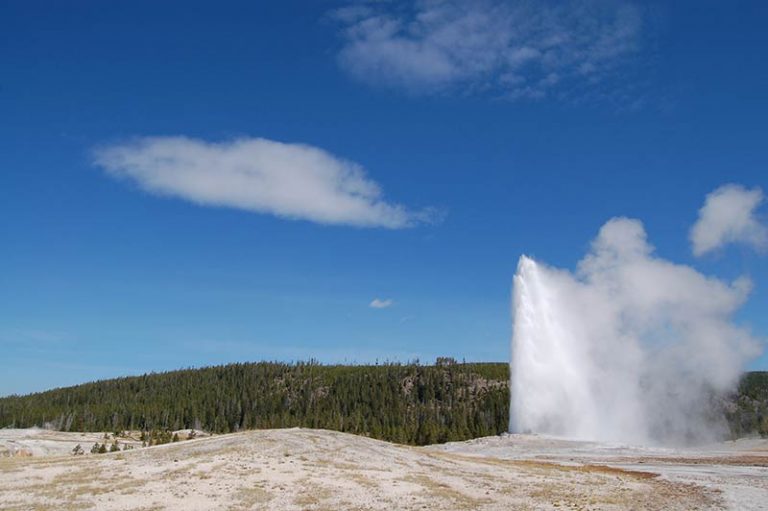 Tours from San Diego to Yellowstone - Yellowstone Tours